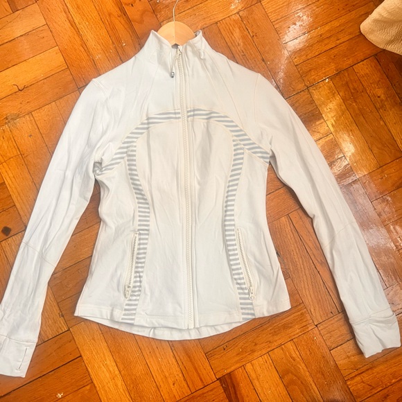 lululemon athletica Tops - Lululemon Define Jacket!